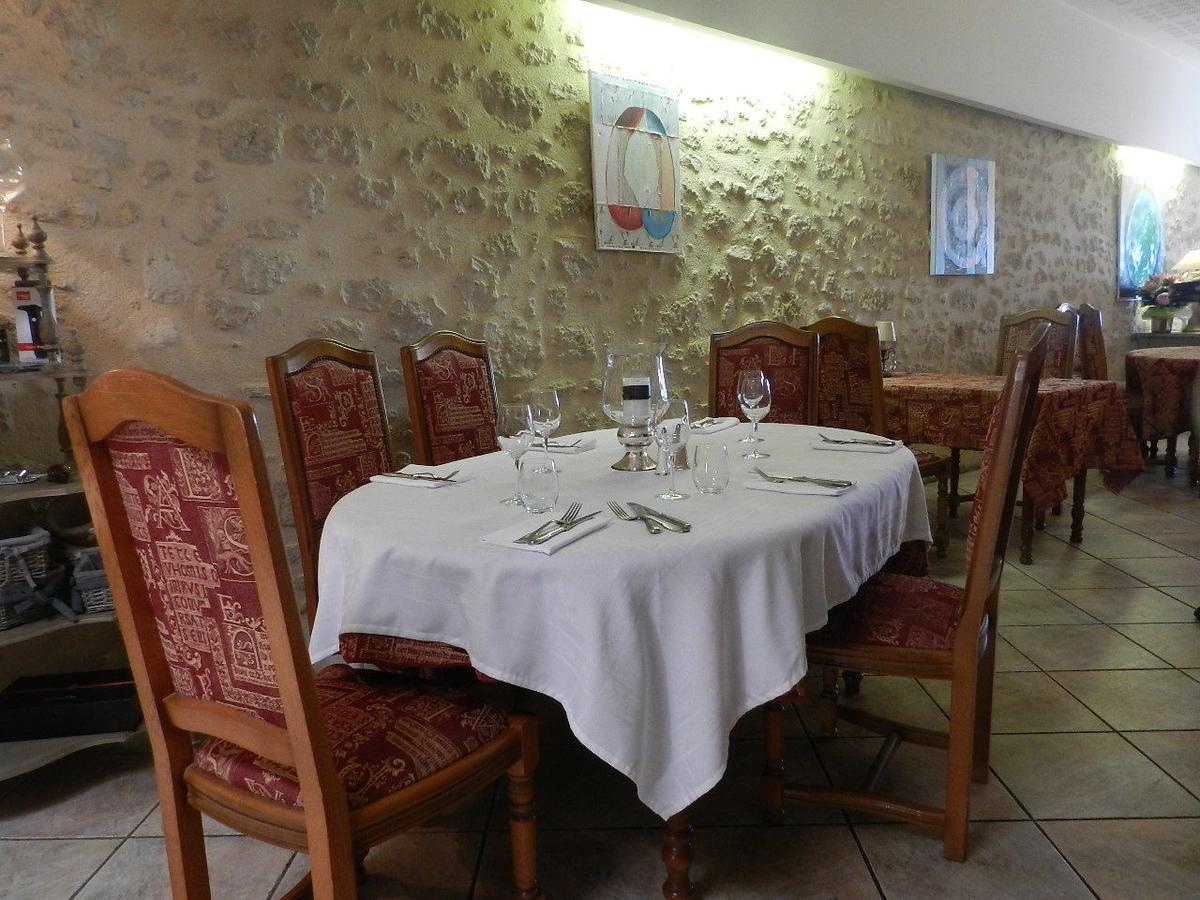 מלון Villefranche-de-Lonchat L'Un Des Sens מראה חיצוני תמונה